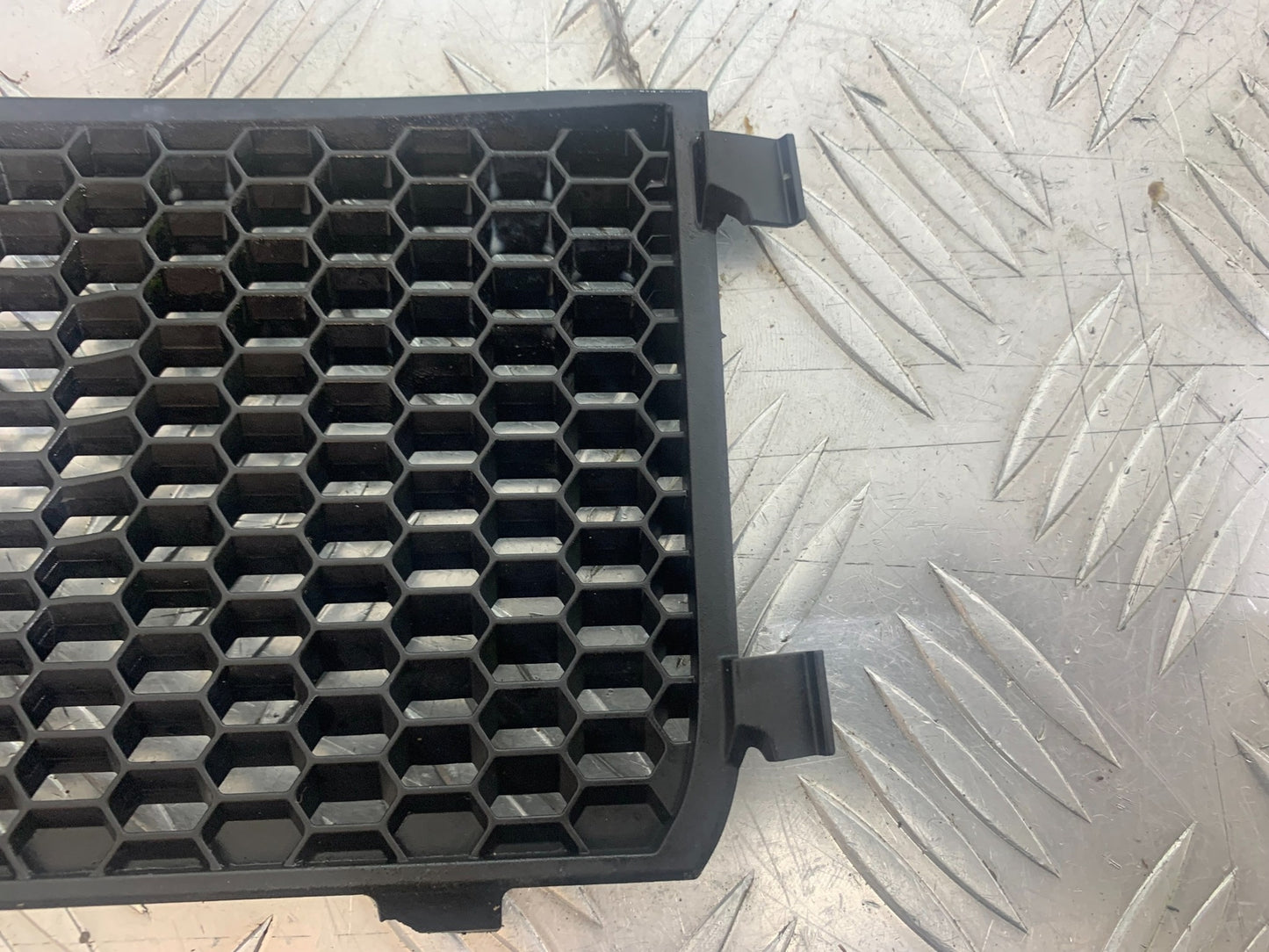 BMW M1000 R OIL COOLER  GRILL YEAR 2023-2024 (CMB1140)