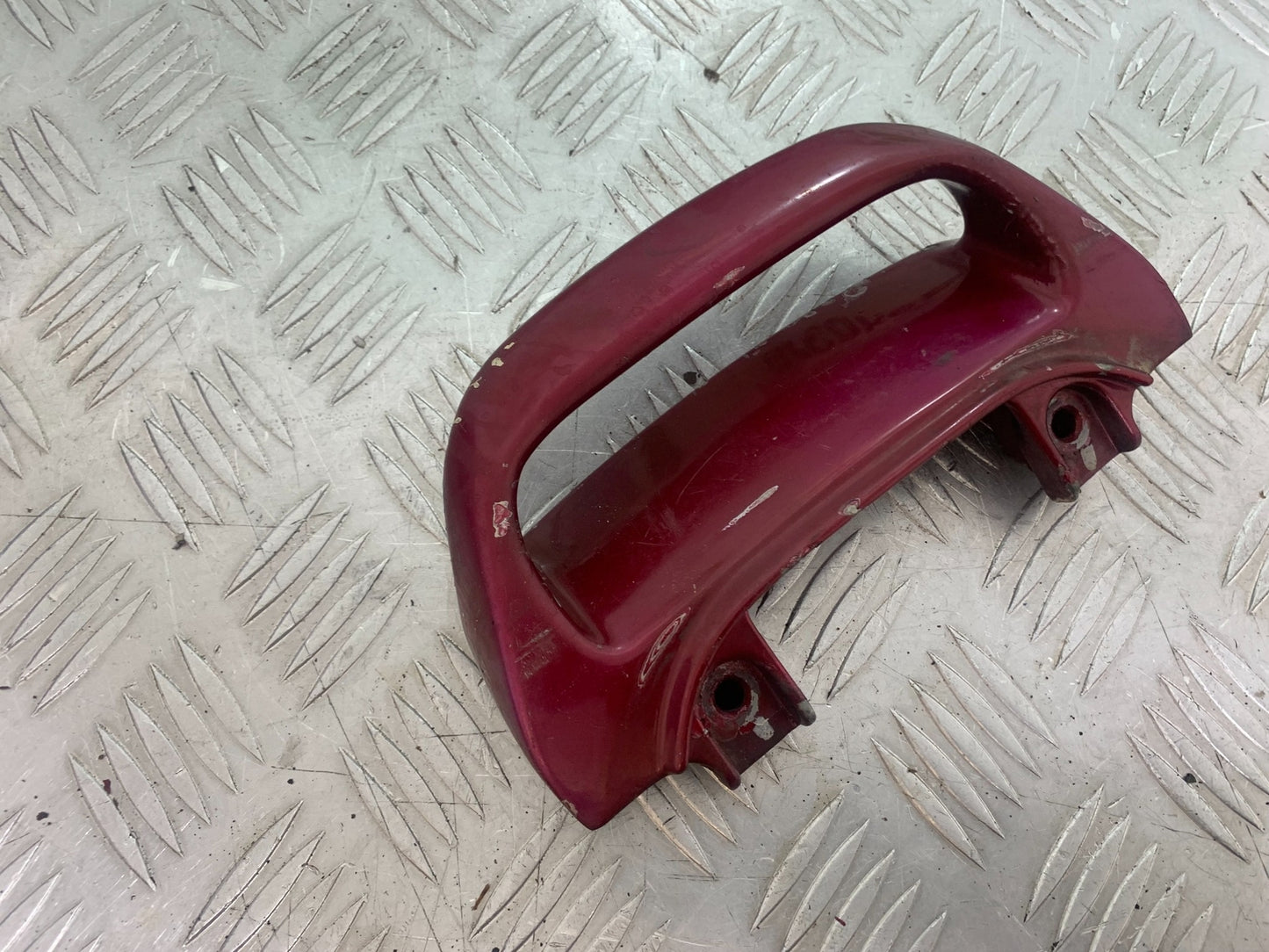 KAWASAKI ZZR1100 D GRAB RAIL  YEAR 1993-2001 (CMB1164)