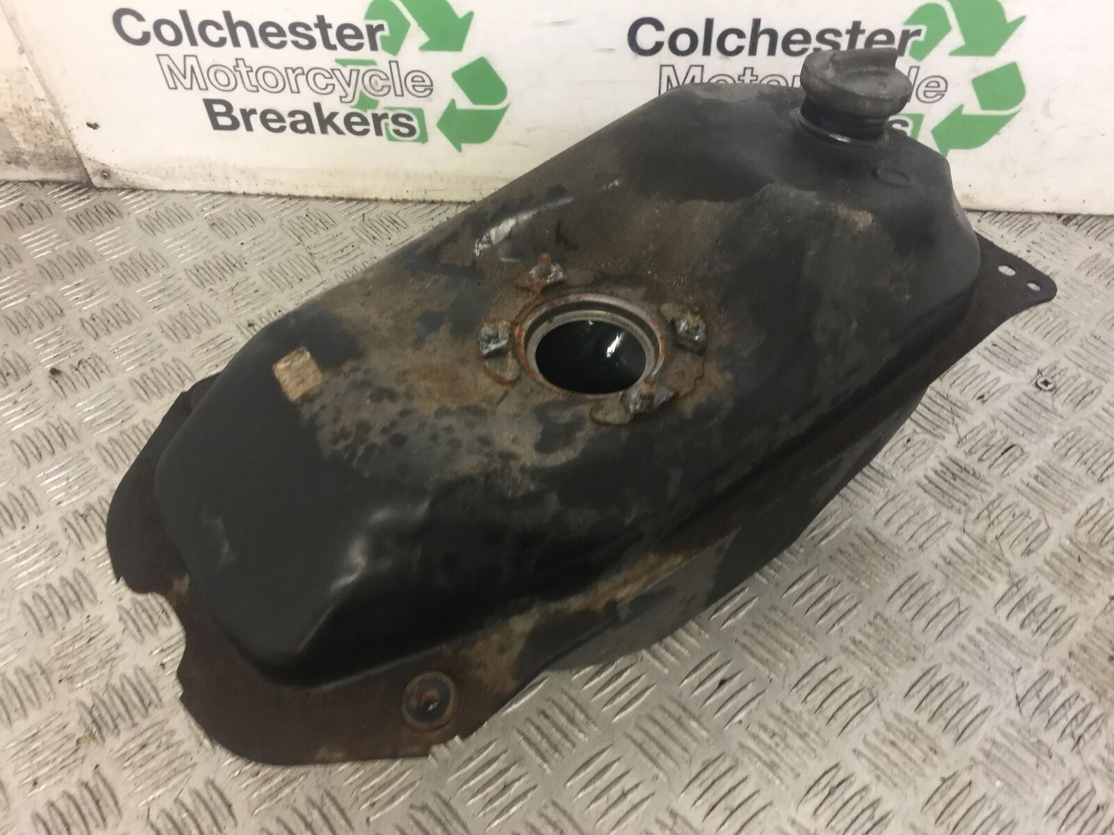 HONDA FORZA 125 PETROL TANK YEAR 2015 (STOCK 620)