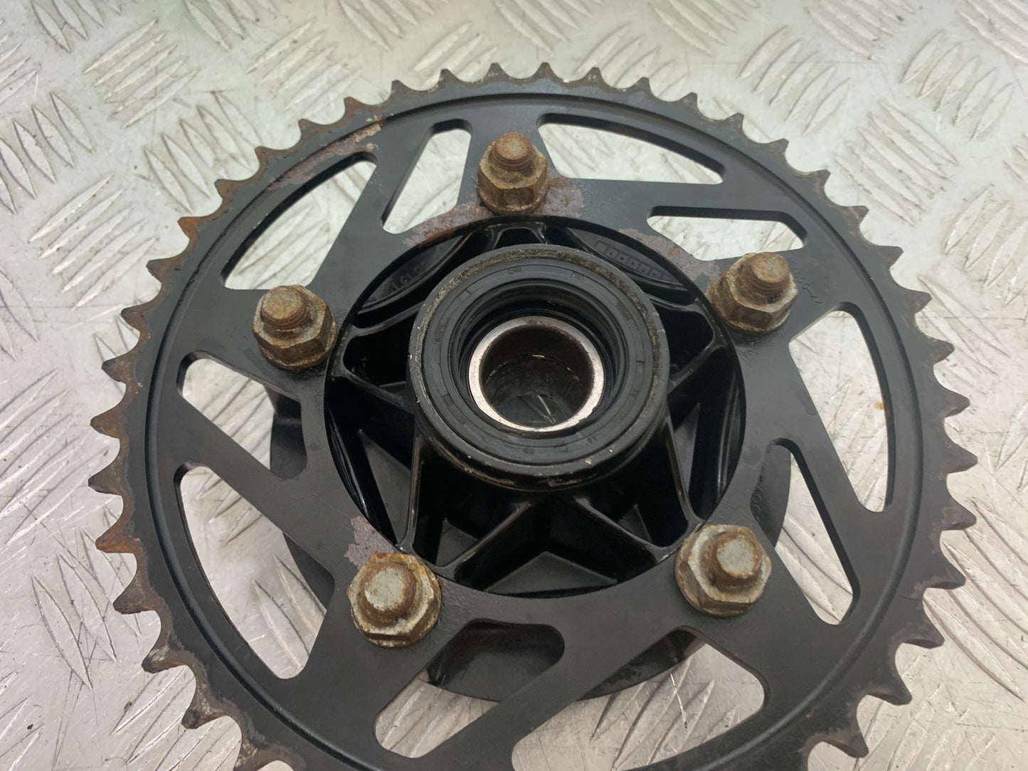BMW S1000 RR REAR SPROCKET CARRIER  YEAR 2015-2018 (CMB1246)