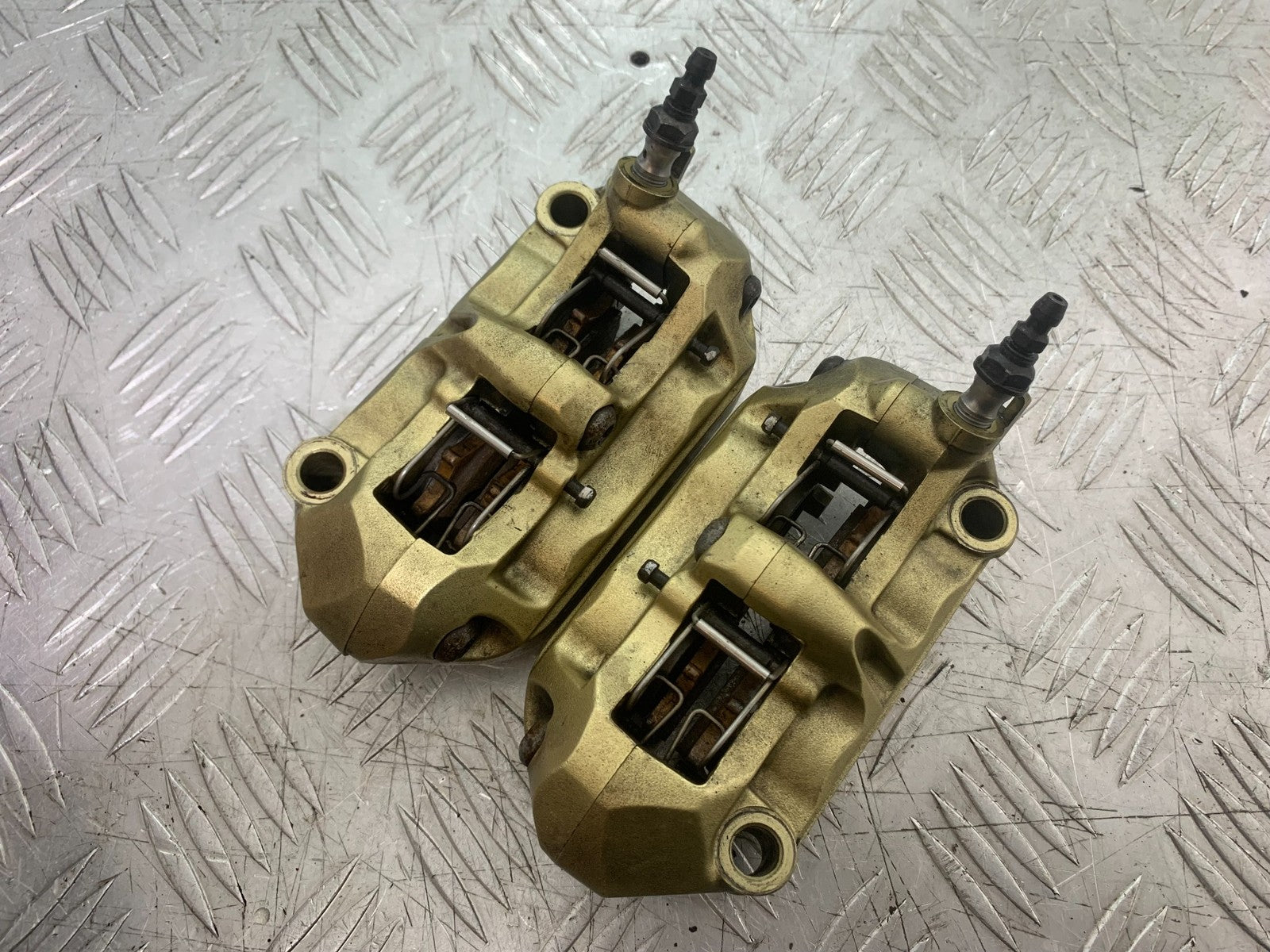 BMW S1000 RR FRONT BRAKE CALIPERS  YEAR 2015-2018 (CMB1246)