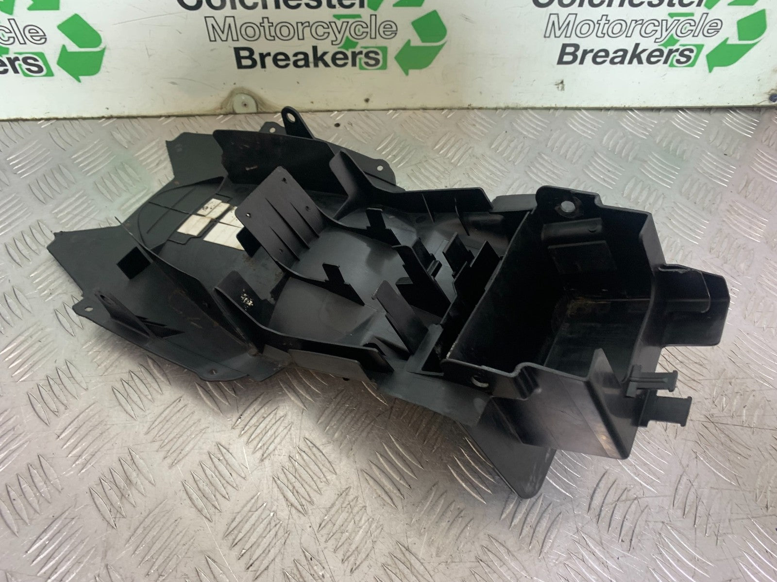 SUZUKI SV1000 SV 1000 S UNDERTRAY YEAR 2003-2007 (CMB1293)