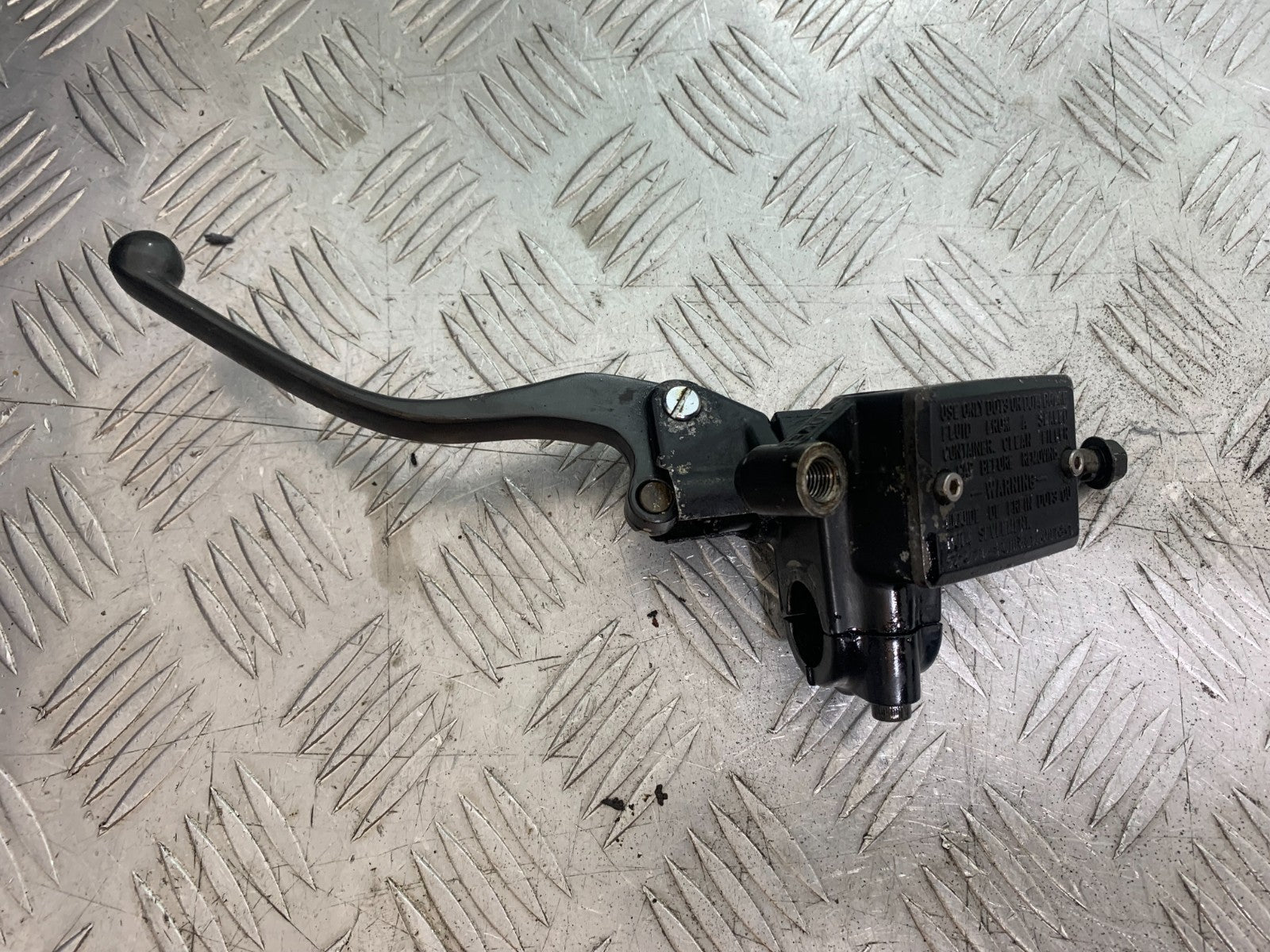 HONDA VT700 VT 700 SHADOW BRAKE MASTER CYLINDER   YEAR 1984-85 (CMB1328)