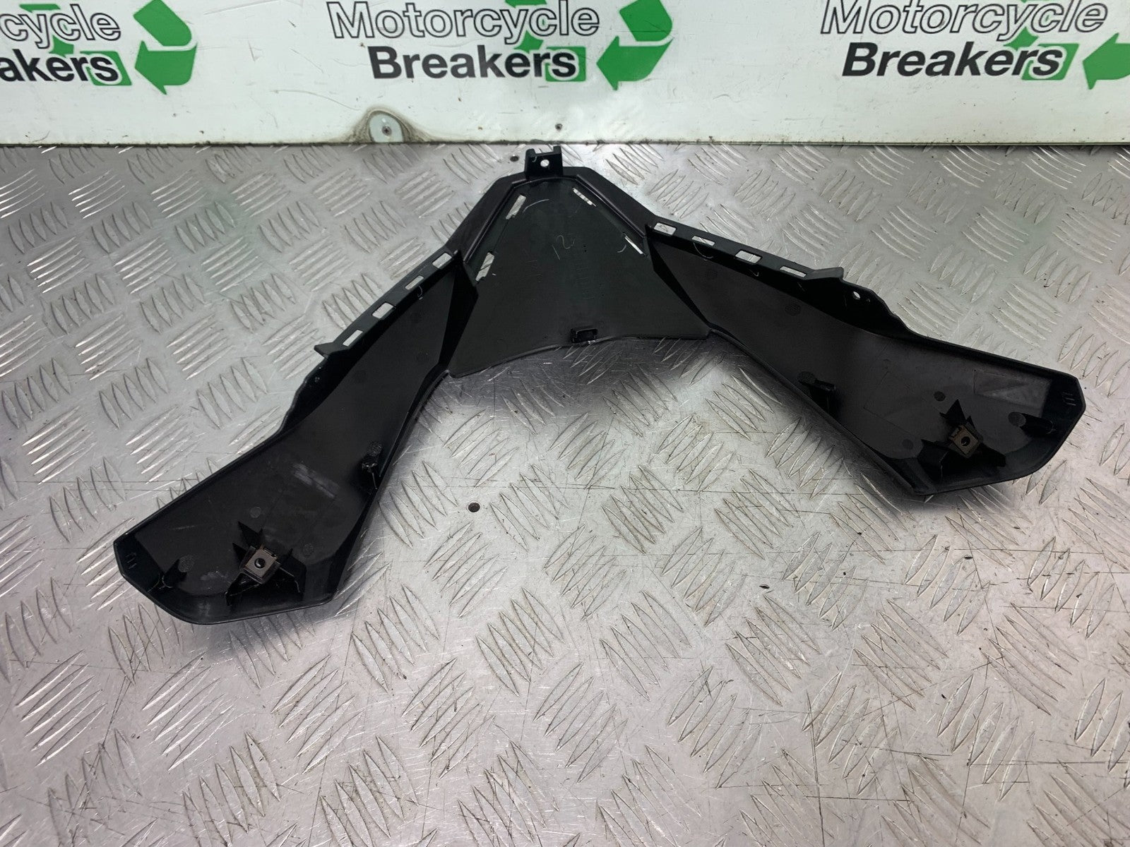 YAMAHA XMAX 300 INFILL COVER YEAR 2017-2020 (CMB1218)