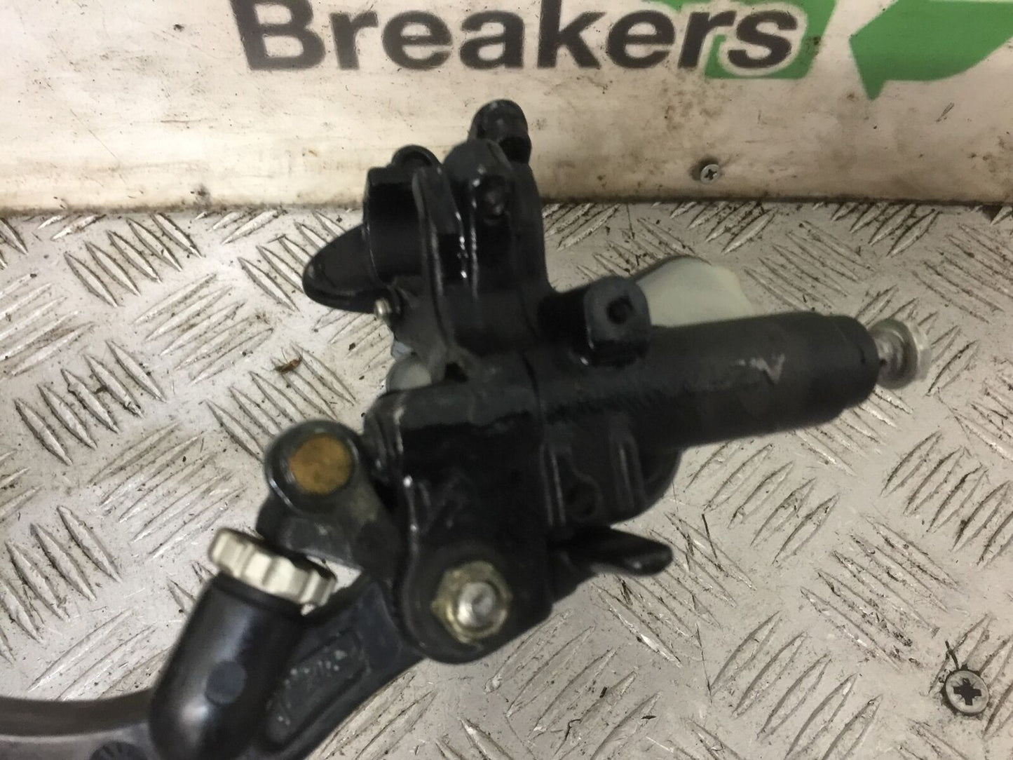 MV AGUSTA TURISMO VELOCE 800 CLUTCH MASTER CYLINDER   YEAR 2017 (STOCK 885)