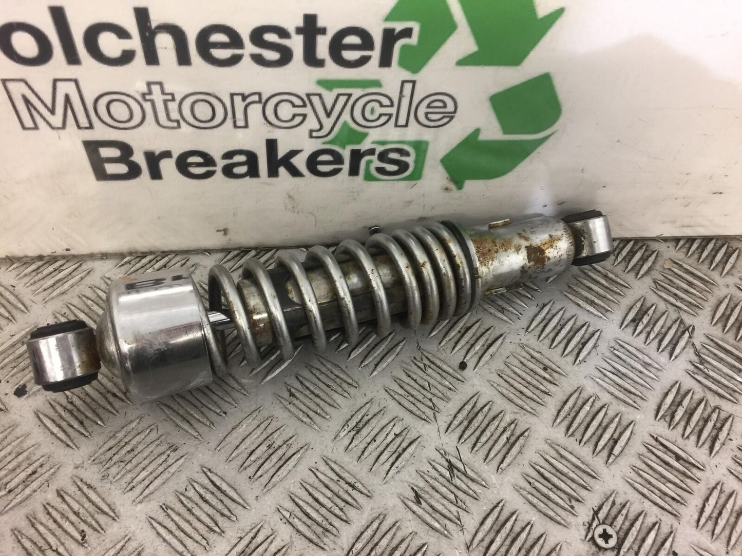 HARLEY DAVIDSON XL1200 C SPORTSTER 1 X REAR SHOCK   YEAR 2011 (STOCK 373)