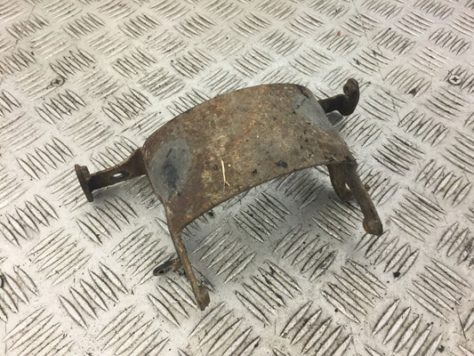 HONDA XL1000 VARADERO MUDGUARD BRACE  YEAR 2002 (STOCK 595)