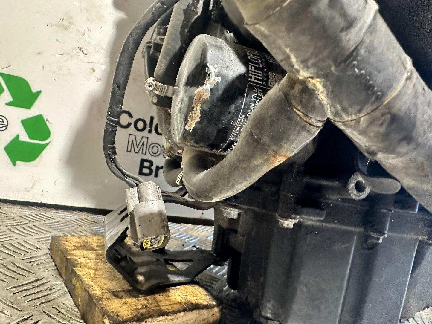 TRIUMPH TIGER 800 ENGINE YEAR 2011-2013  (CMB1113)