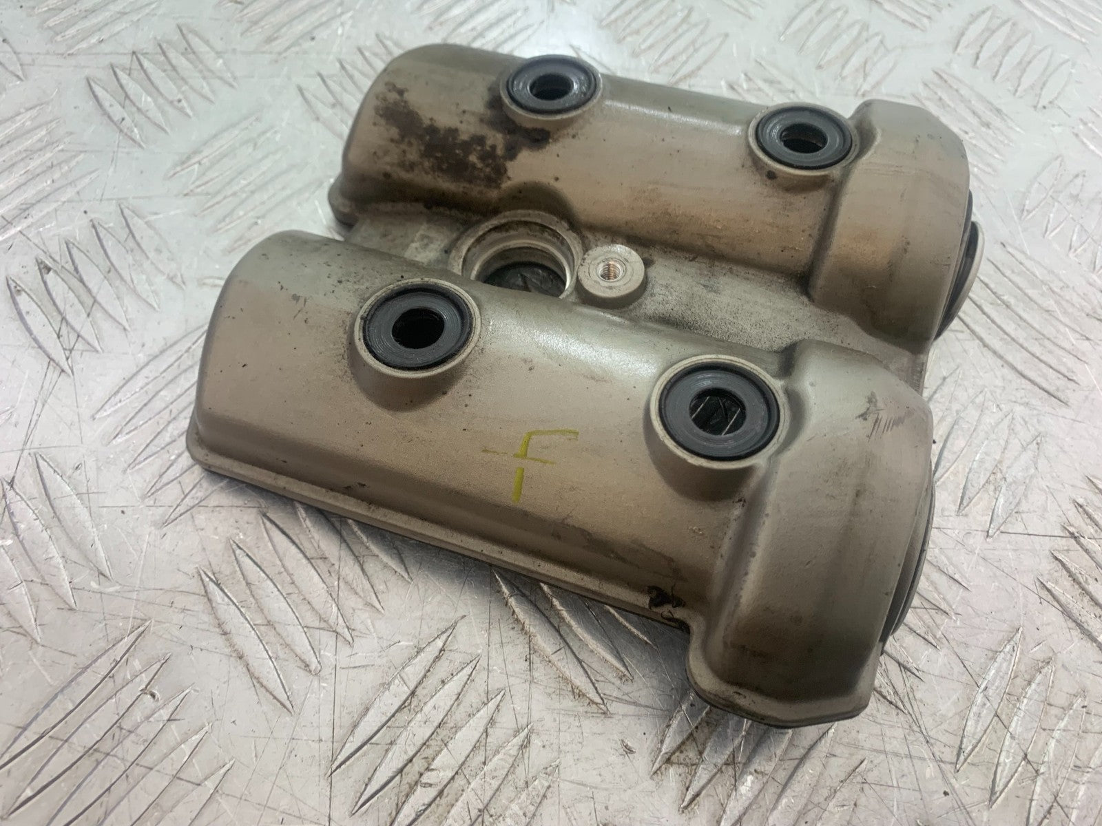 APRILIA SL750 SL 750 SHIVER FRONT ROCKER COVER   YEAR 2008-2016 (CMB1242)