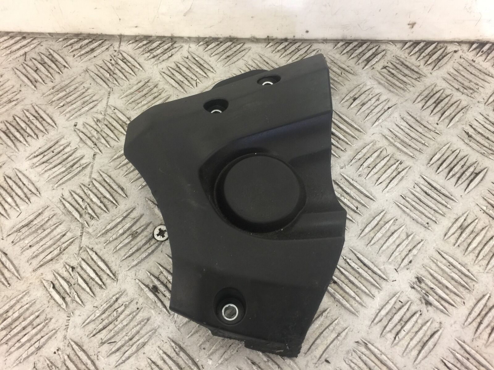 YAMAHA MT07 MT 07 SPROCKET COVER  YEAR 2018 (STOCK 364) ABS
