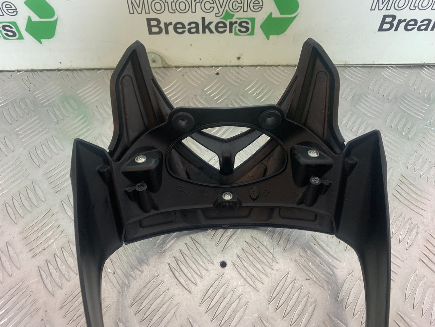 DUCATI DIAVEL 1200 TOP FAIRING HEADLIGHT COWL  YEAR 2014-17 (CMB1054)