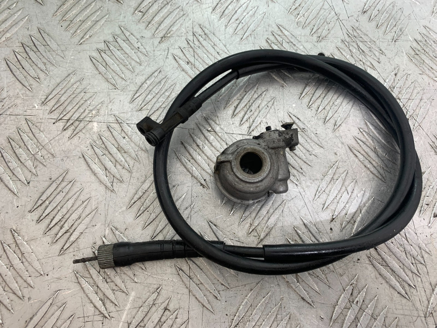 HONDA VT700 VT 700 SHADOW SPEEDO DRIVE AND CABLE   YEAR 1984-85 (CMB1328)