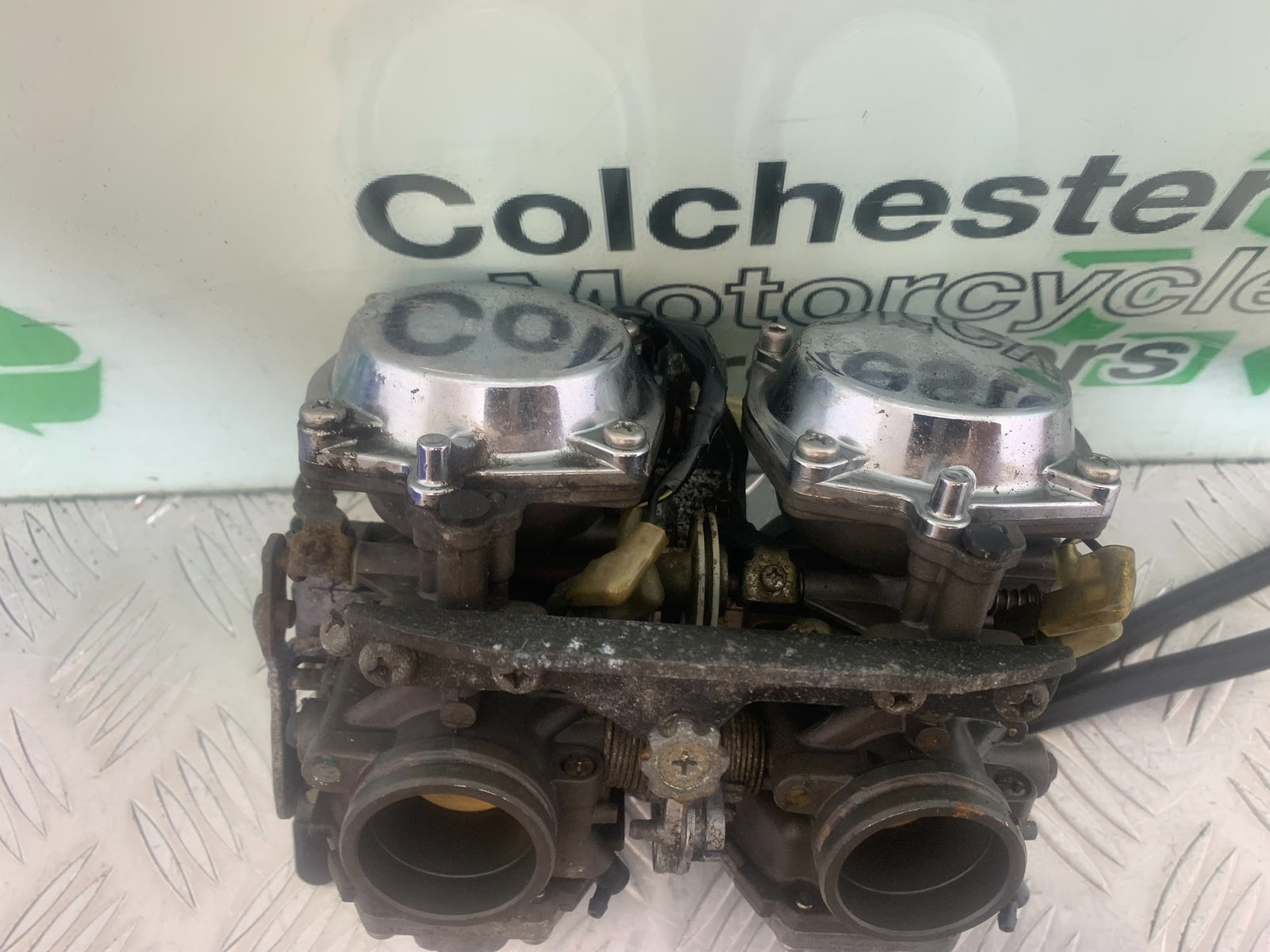 YAMAHA XV535 XV 535 VIRAGO CARBS  YEAR 1994-02 (CMB1139)