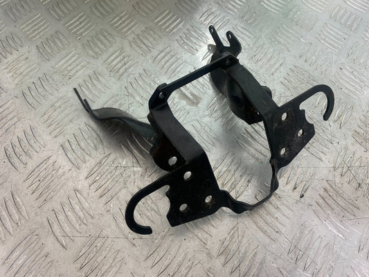 BMW R850 R R850R HEADLIGHT BRACKET YEAR 1994-2002 (CMB1170)