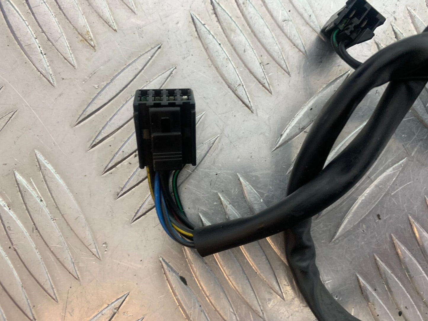 SUZUKI GSX650 F GSX 650 F RIGHT SWITCH GEAR  YEAR 2008-16 (CMB1045)