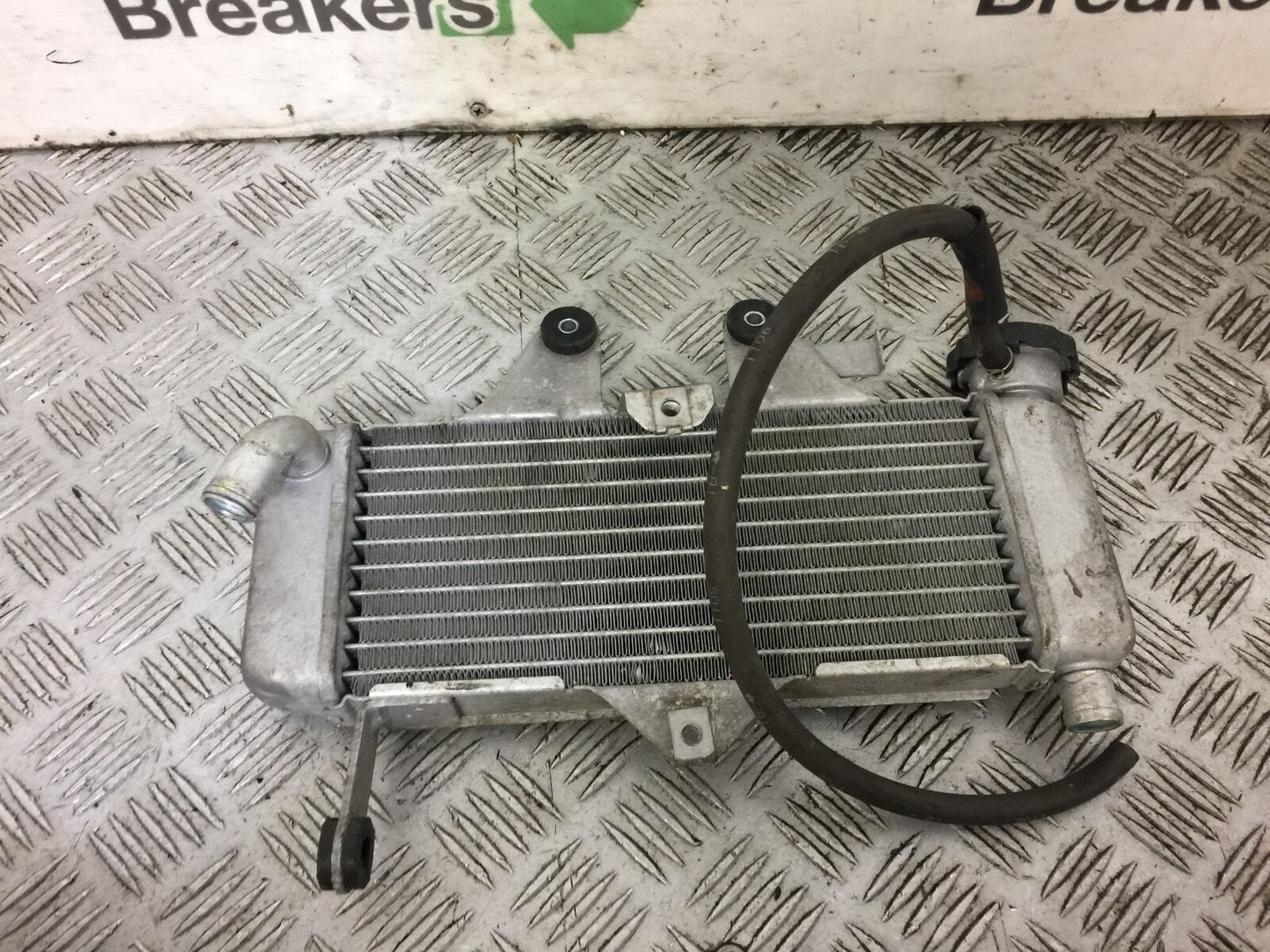 HONDA XL125 VARADERO RADIATOR  YEAR 2008  STOCK NO 510