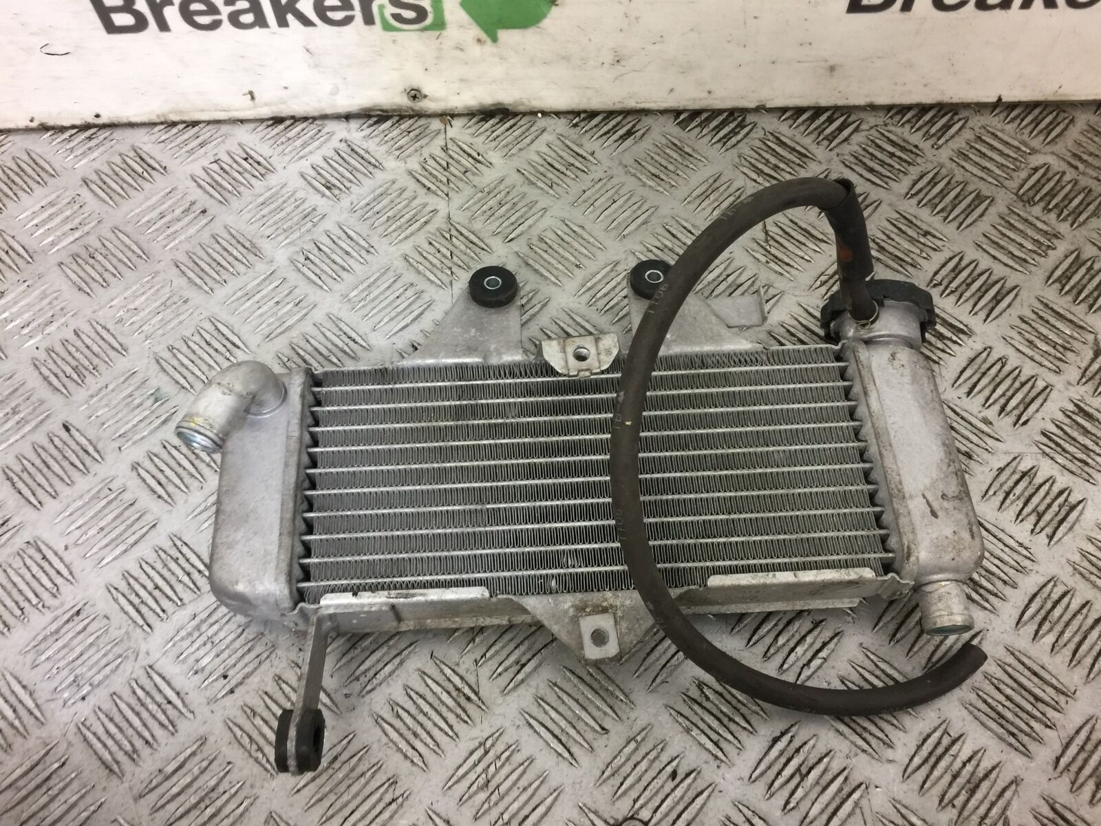 HONDA XL125 VARADERO RADIATOR  YEAR 2008  STOCK NO 510