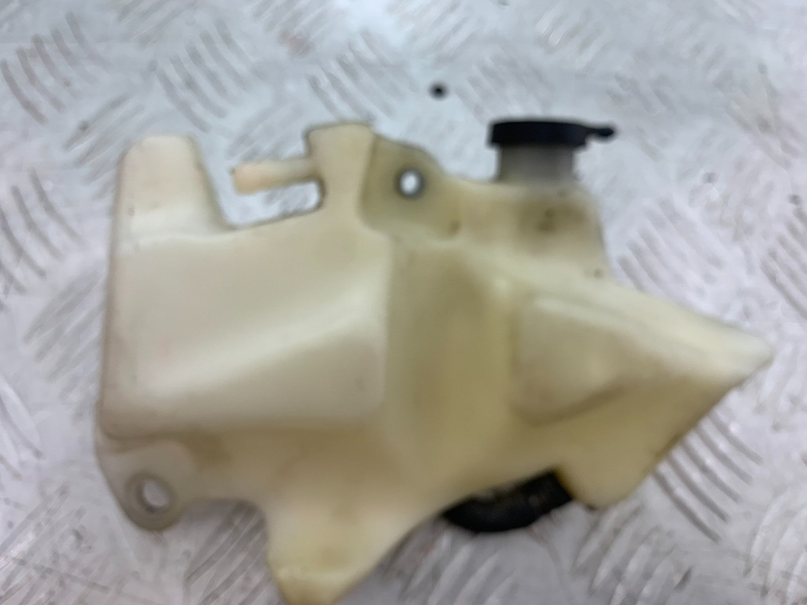 APRILIA SL750 SL 750 SHIVER COOLANT BOTTLE YEAR 2008-2016 (CMB1242)