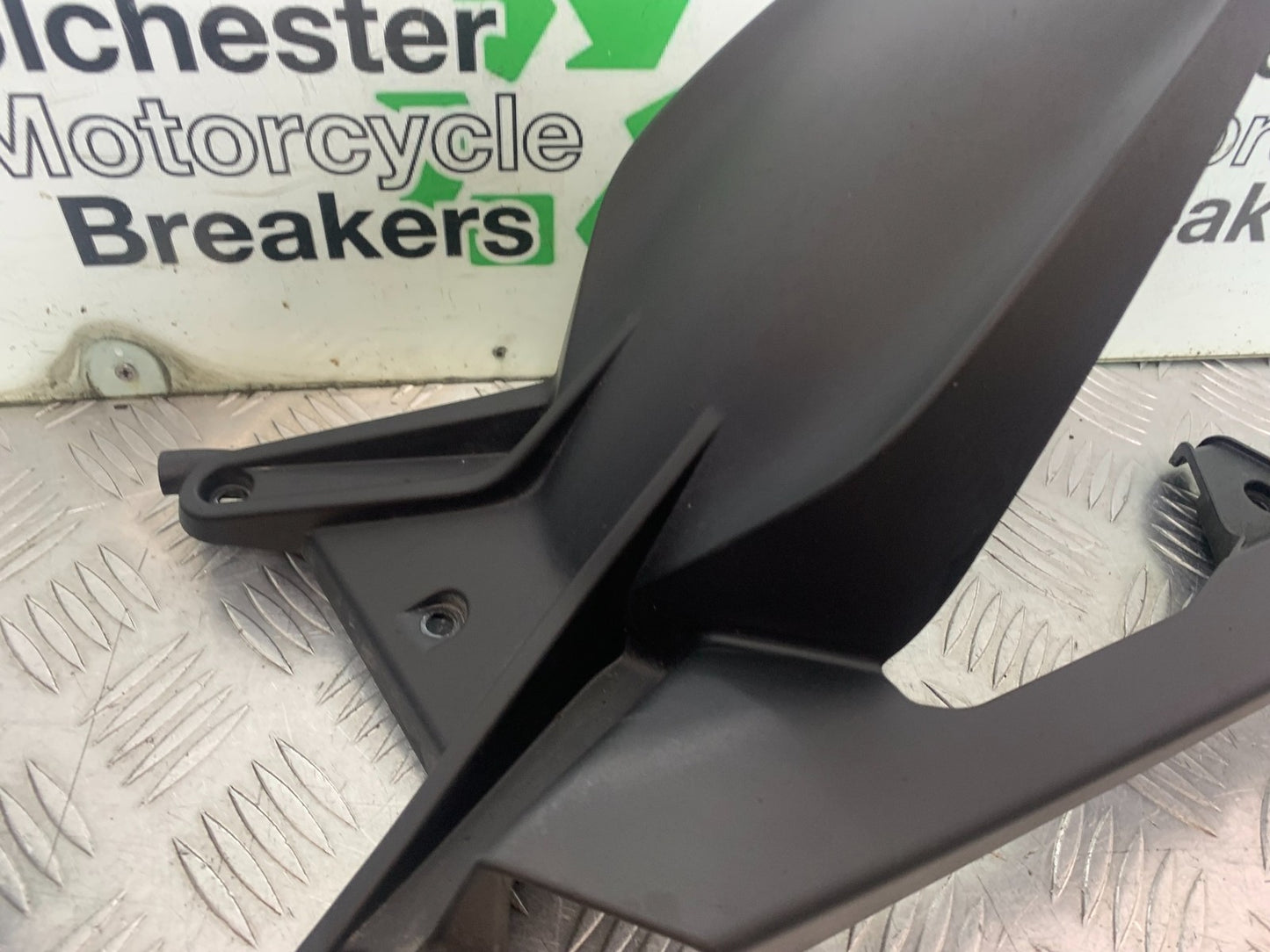 KTM 1290 SUPER DUKE R REAR HUGGER YEAR 2020-2024 (CMB1272)