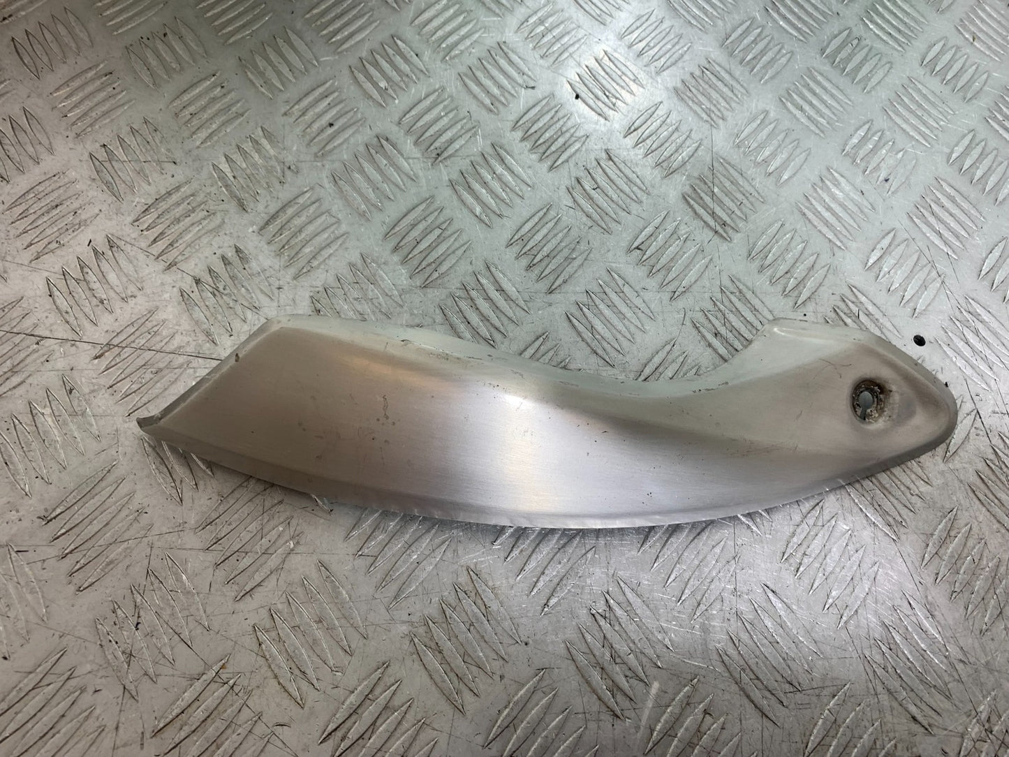 SUZUKI DL1000 V-STROM EXHAUST SHIELD YEAR 2014-2019 (CMB1325)