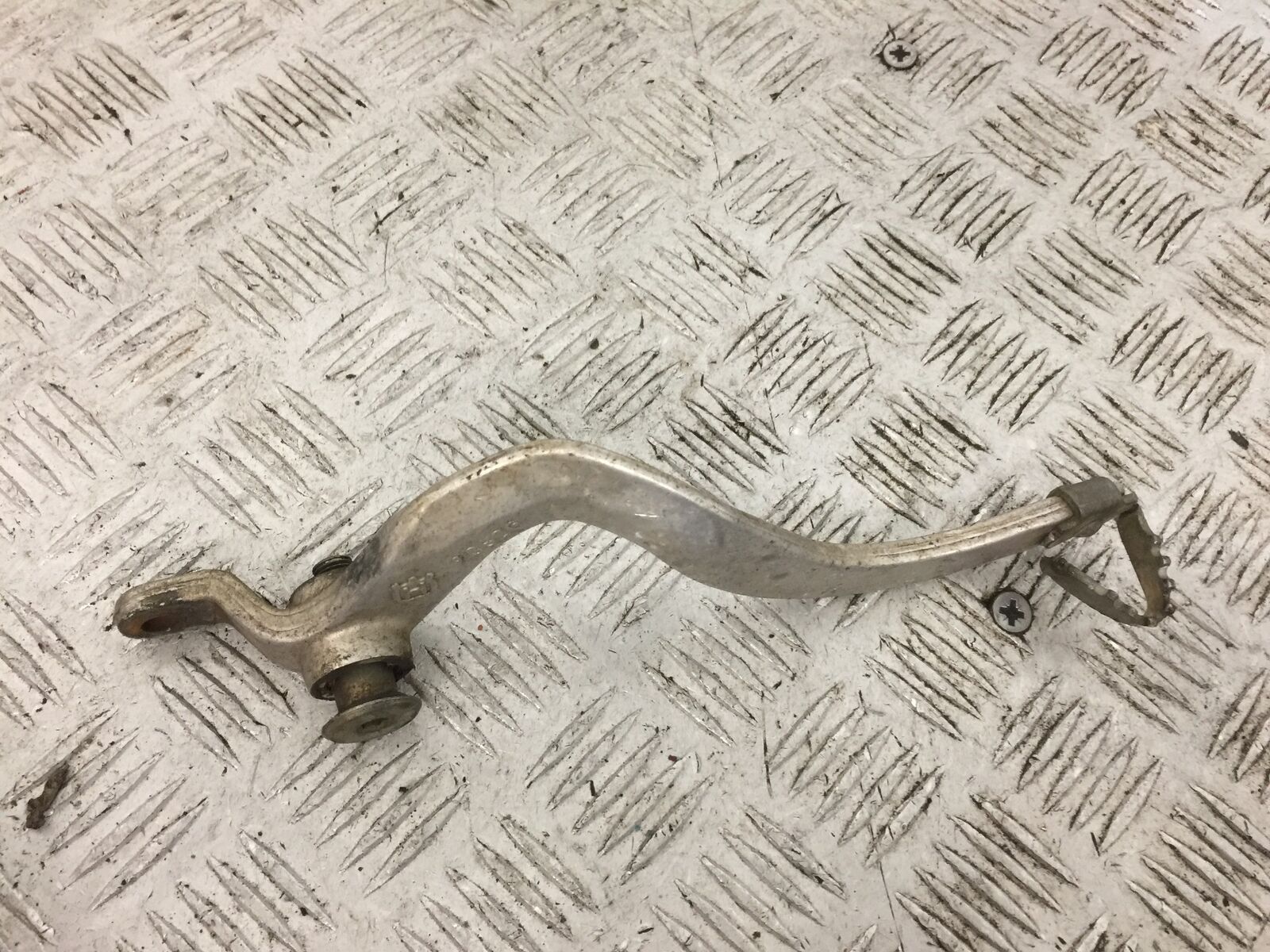 HUSQVARNA TE 610 E REAR BRAKE PEDAL  YEAR 2001 (STOCK 803)