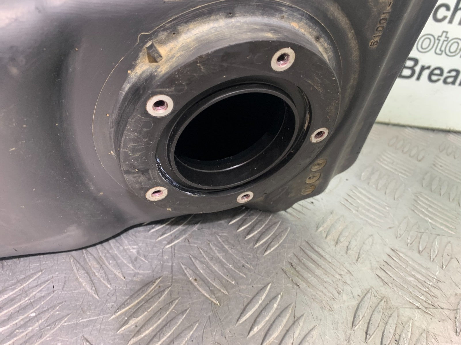 KAWASAKI KXF450 KXF 450 PETROL TANK  YEAR 2013 CMB1217)