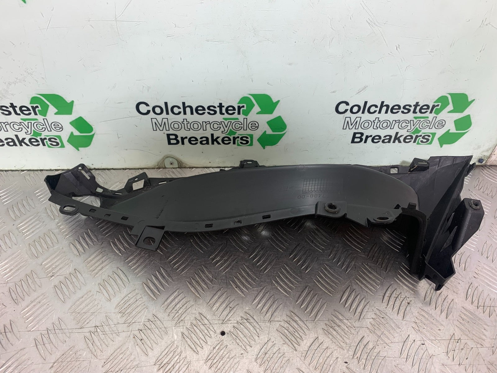 YAMAHA XMAX 300 FOOTBOARD YEAR 2017-2020 (CMB1218)