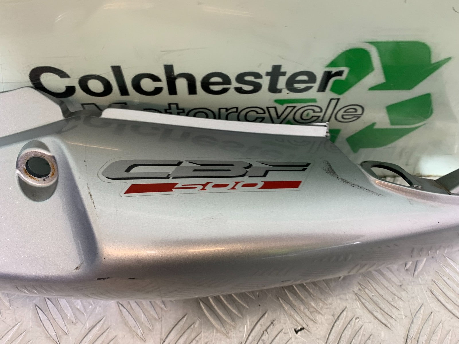 HONDA CBF500 CBF 500 LEFT SEAT PANEL    YEAR 2004-2008  (CMB1294)