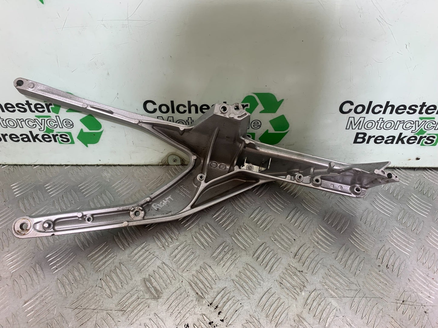 KTM 690 DUKE R LC4 RIGHT SUBFRAME YEAR 2012-2015  (CMB1180)