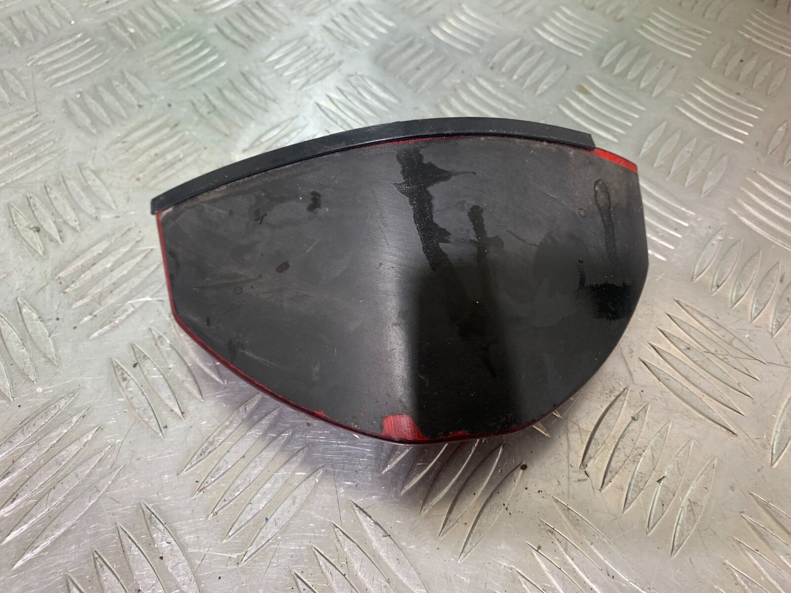 APRILIA RS50 RS 50 REAR LIGHT  YEAR 1996-1998 (CMB1132)