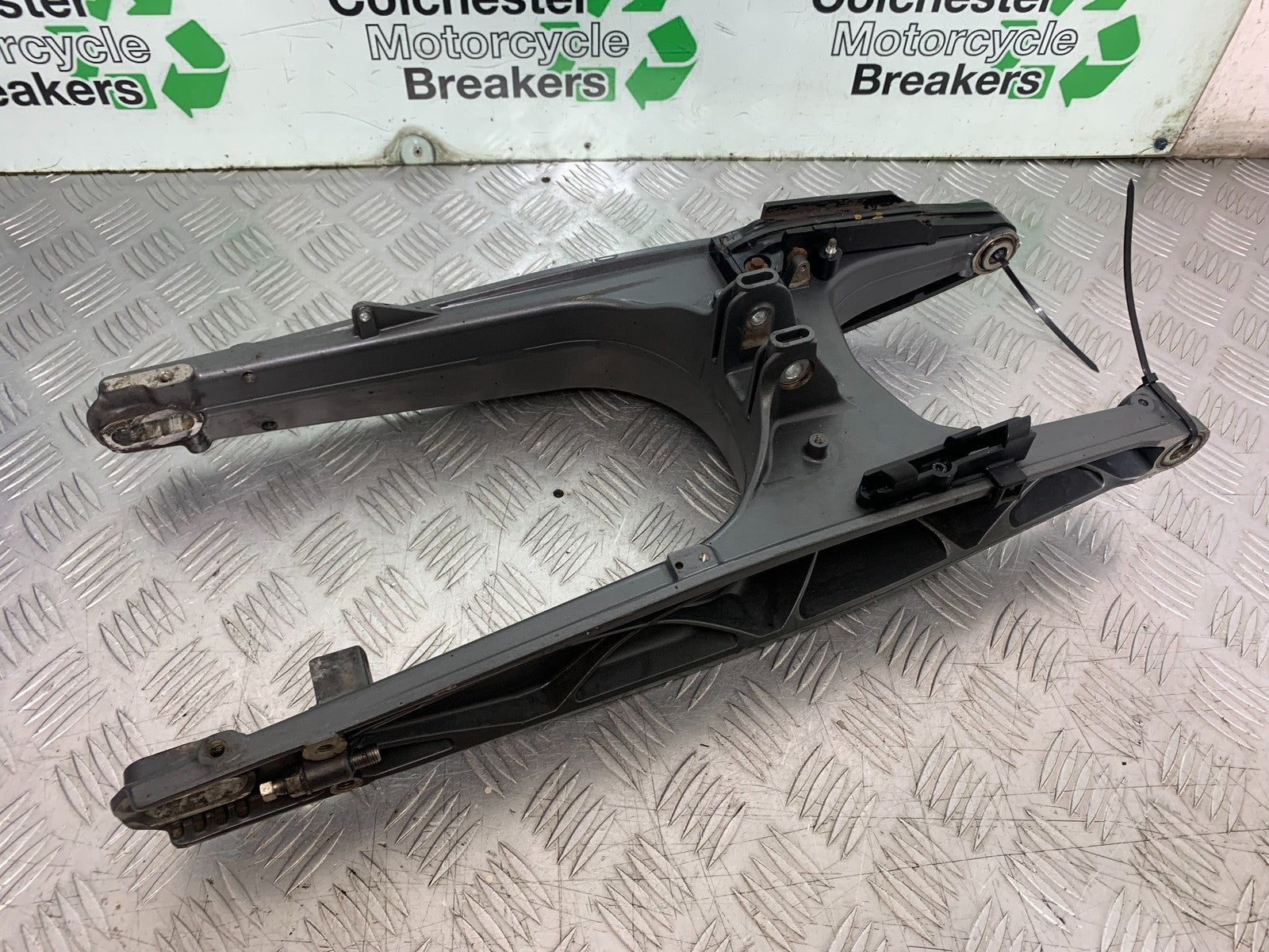 KTM DUKE 125 SWINGARM  YEAR 2017-2022 (CMB1274)