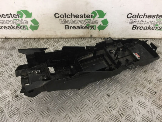 YAMAHA MT09 MT-09 UNDERTRAY  YEAR 2018 (STOCK 906)