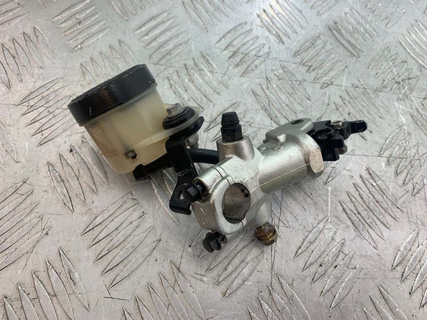 APRILIA RSV1000 R FACTORY MILLE BRAKE MASTER CYLINDER   2004-09 (CMB1203)