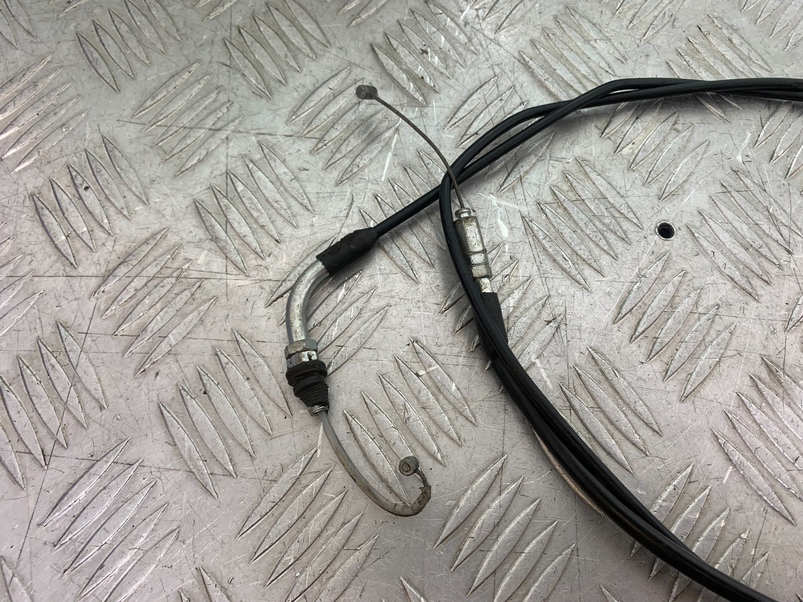SINNIS HOODLUM 125 THROTTLE CABLE  YEAR 2021-2025 (CMB1196)