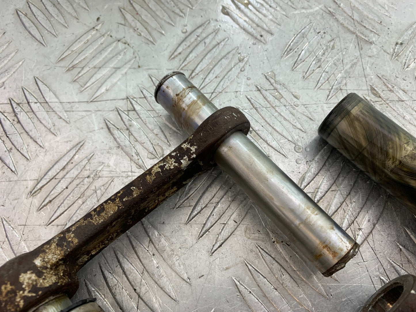KAWASAKI KLR250 KLR 250 REAR SHOCK LINKAGE  YEAR 1984-2001 (CMB1225)