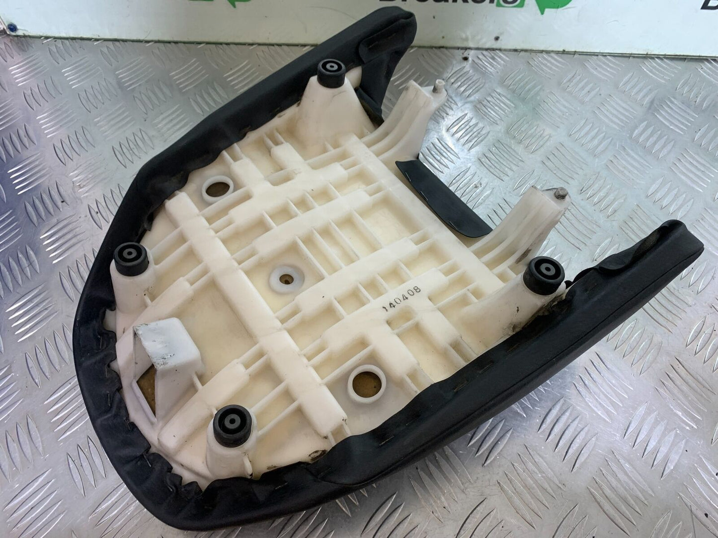 YAMAHA FJR1300 FJR 1300 REAR  SEAT  YEAR 2001-05 (CMB1005)