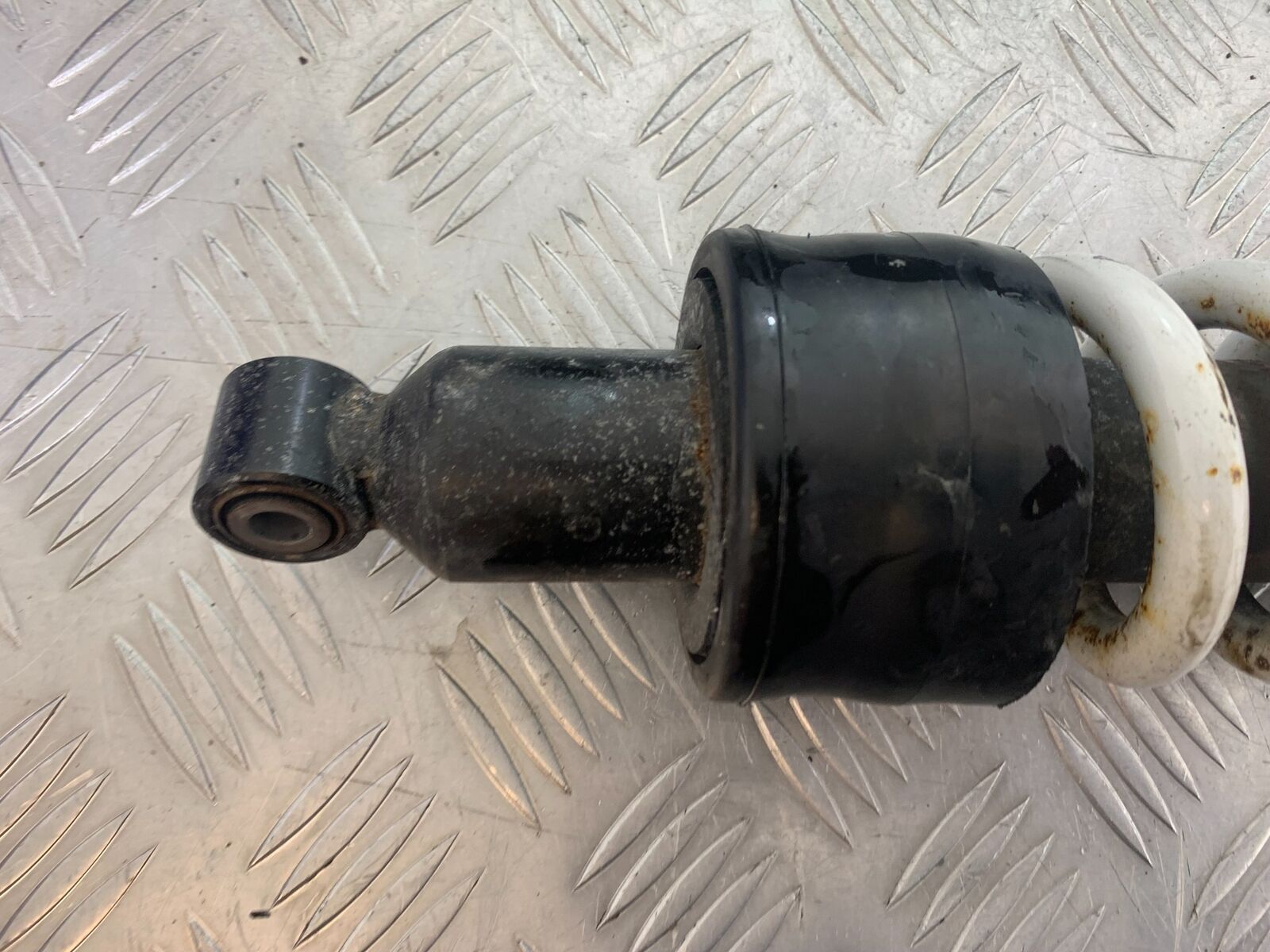HONDA CBR650 F CBR 650F REAR SHOCK   YEAR 2014-17  (CMB1130)
