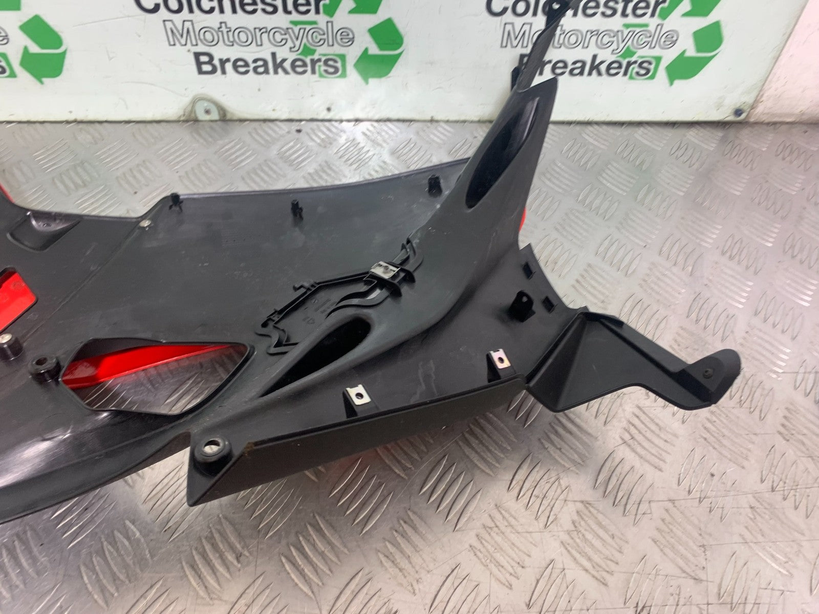 APRILIA RS660 RS 660 RIGHT FAIRING PANEL   YEAR 2020-2024 (CMB1202)