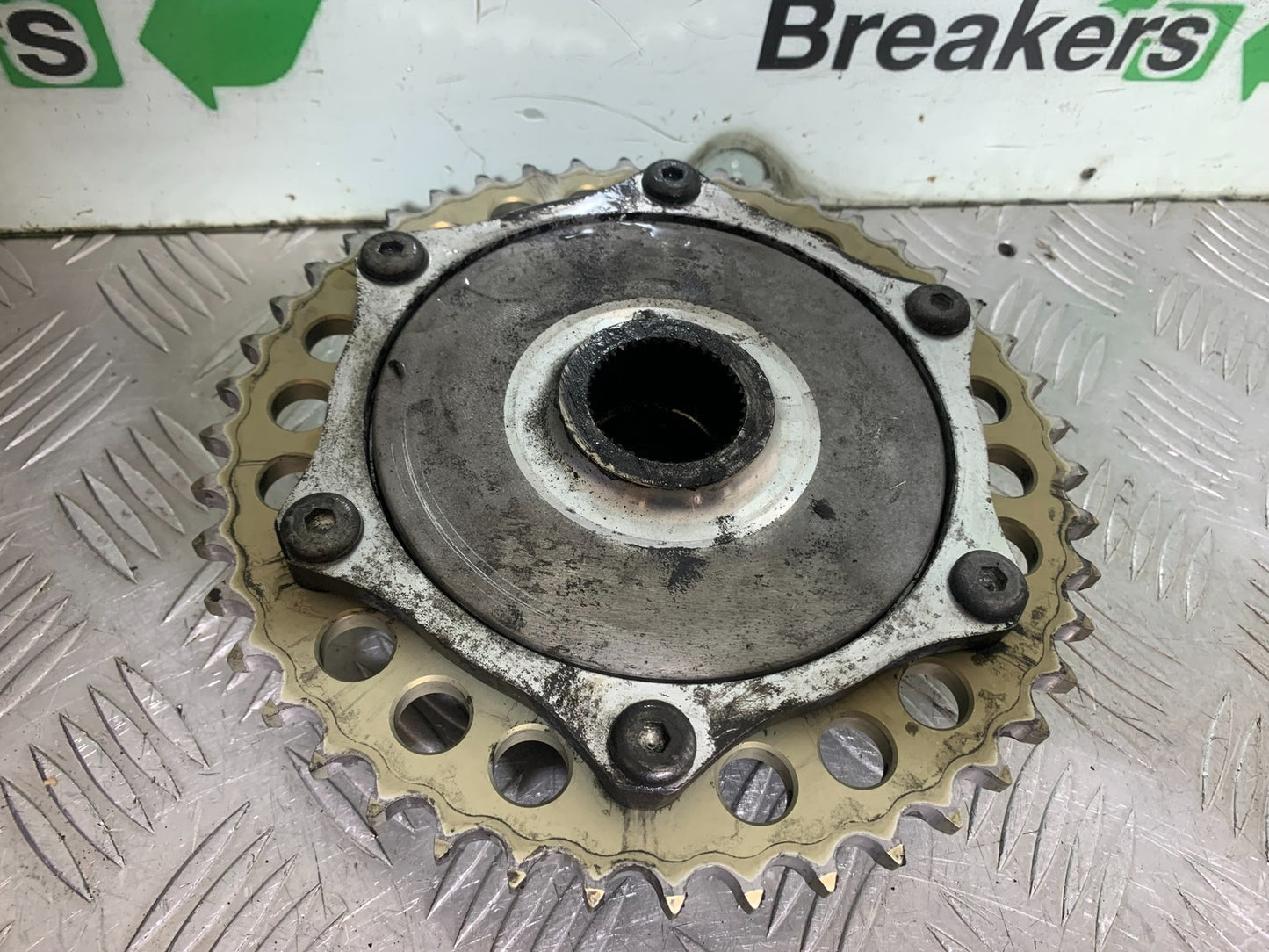 TRIUMPH 1050 SPEED TRIPLE REAR SPROCKET CARRIER  YEAR 2005-2007 (CMB1322)