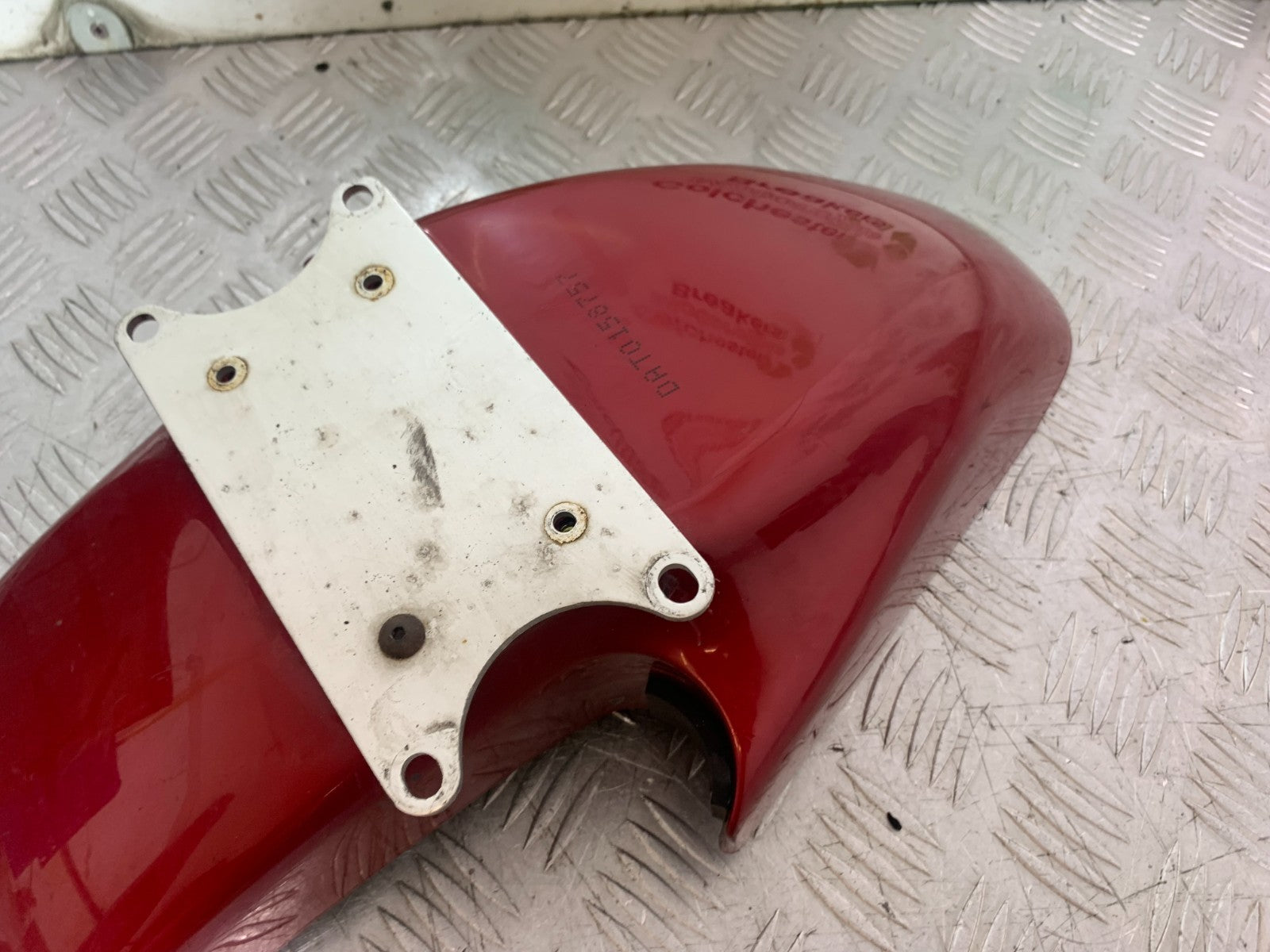 SUZUKI RF900 RF 900 FRONT MUDGUARD  YEAR 1994-1999 CMB1326