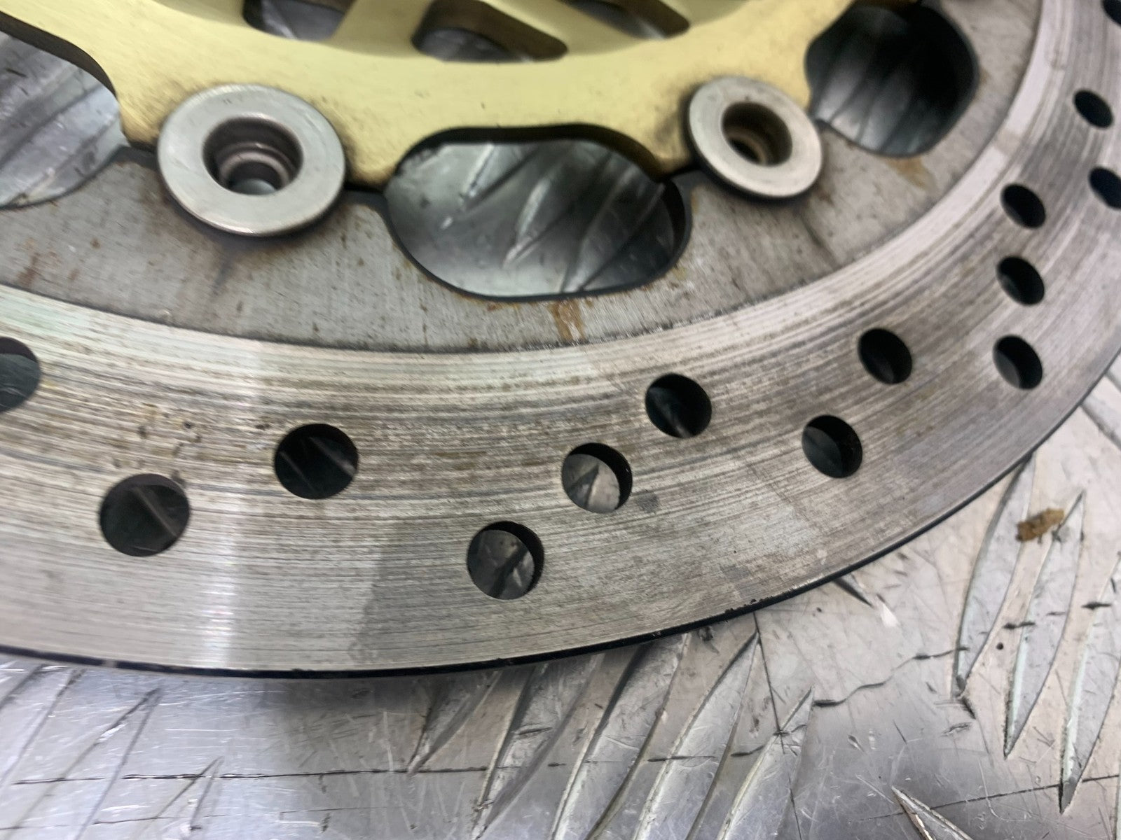 TRIUMPH 1050 SPRINT ST FRONT BRAKE DISCS  YEAR 2004-2007 (CMB1197)