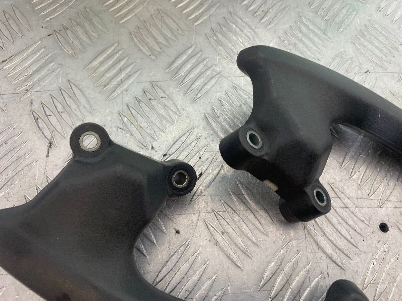 HONDA VFR800 PRE V-TEC GRAB RAILS   YEAR 1998-2001 (CMB1233)