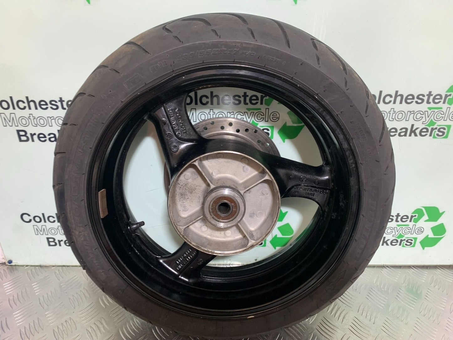 HONDA CBR1100 BLACKBIRD REAR WHEEL  YEAR 1996-1998 (CMB1017)