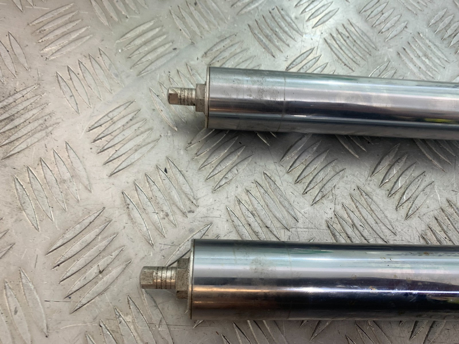 SUZUKI GSR600 GSR 600 FORKS  2006-2010 (CMB1177)