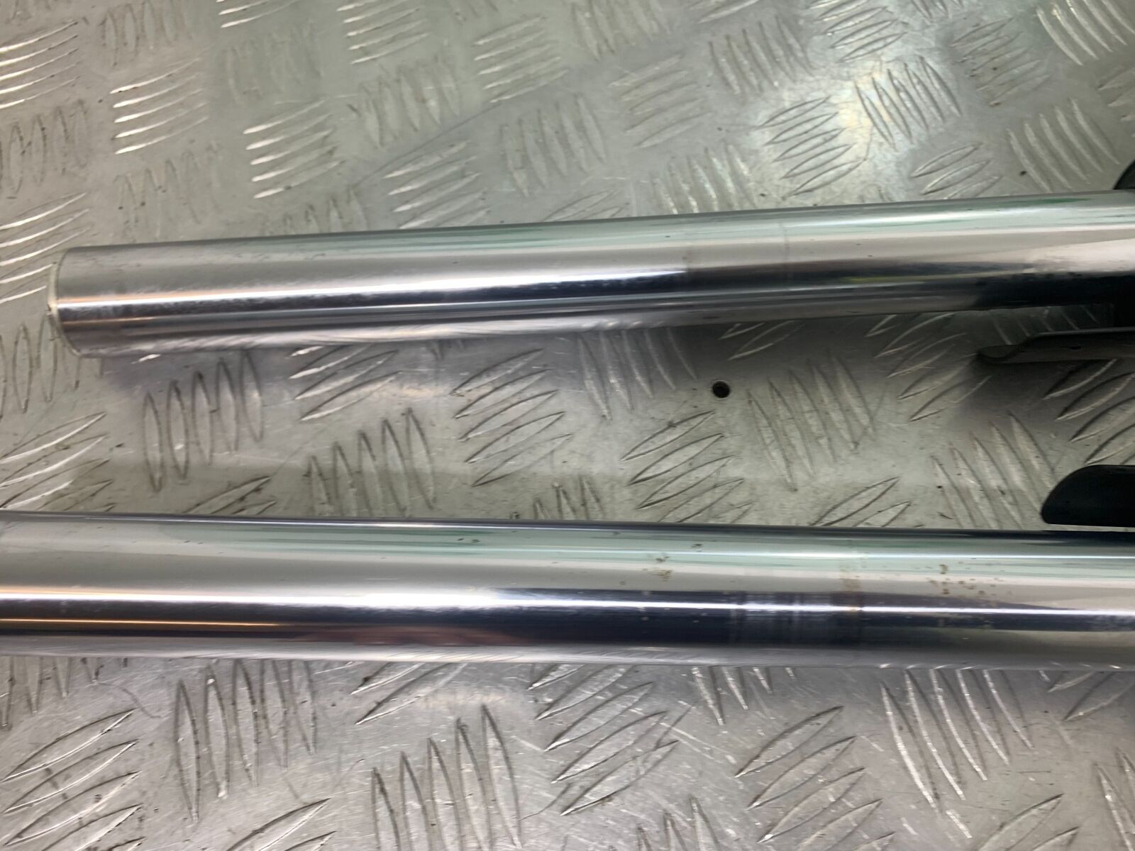 KAWASAKI ER6 F  FORKS  YEAR 2005-2008 (CMB1098)