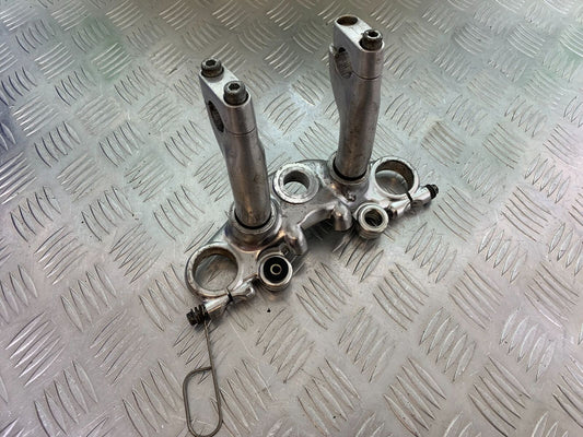 YAMAHA XV750 XV 750 VIRAGO TOP YOKE YEAR 1992 (CMB1016)