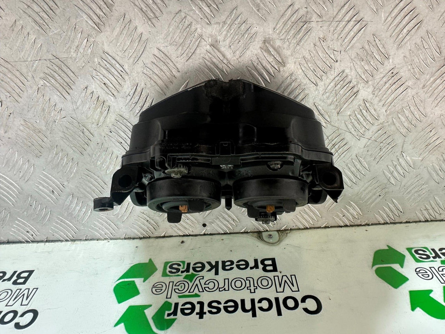 KAWASAKI ER6 F ER6F HEADLIGHT HEADLAMP YEAR 2005-2008 (CMB1178)