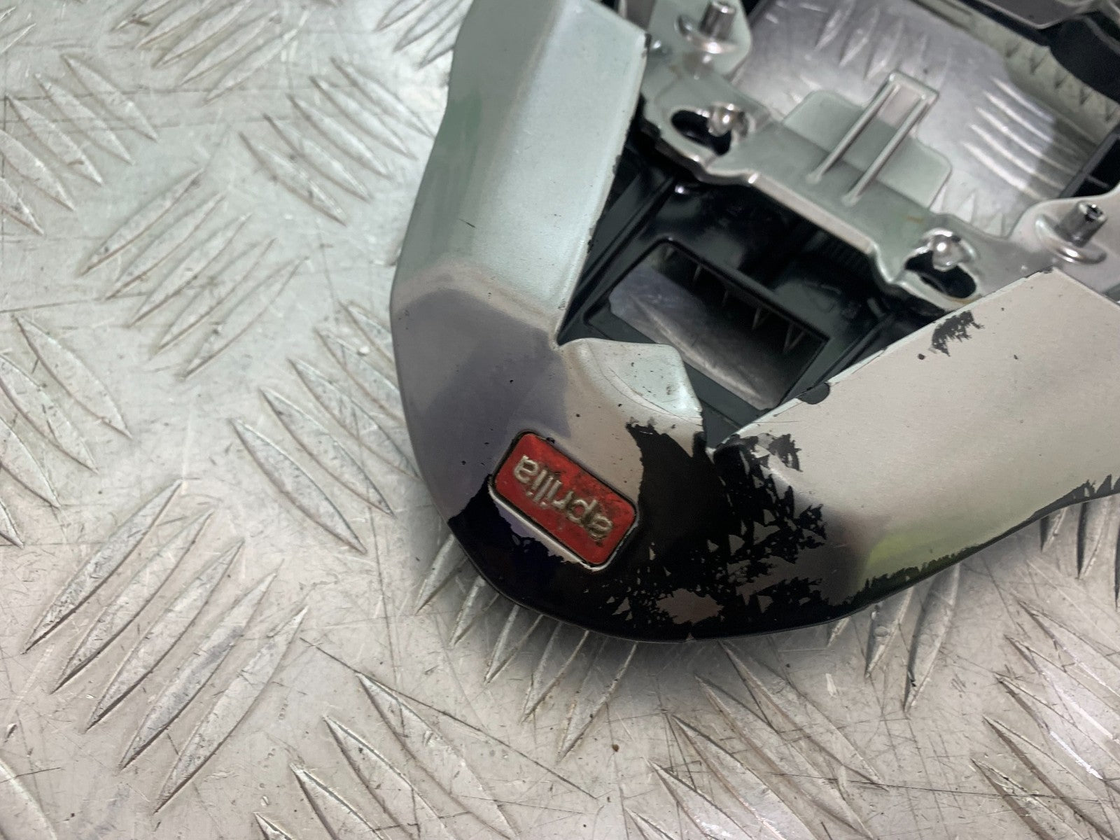 APRILIA TUONO 1000 V4 TAILPIECE   YEAR 2013-2014  (CMB1239)