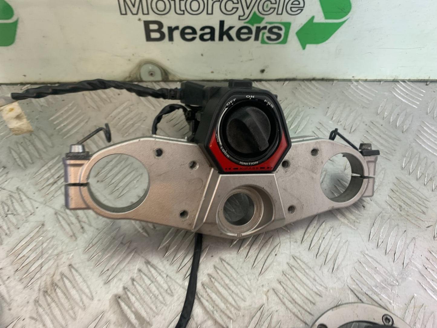 KAWASAKI GTR1400 GTR 1400 ECU LOCKS KEYS YEAR 2007-2009 (CMB1174)
