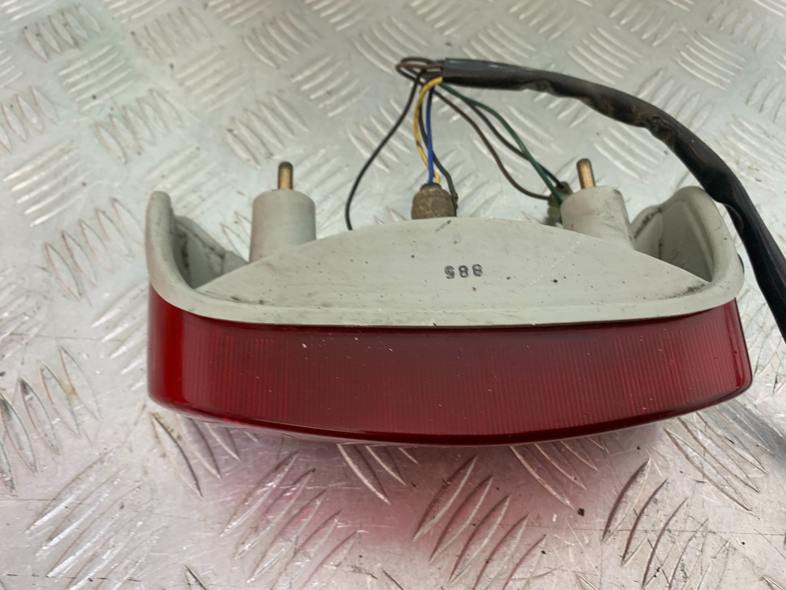 YAMAHA XJ600 XJ 600 DIVERSION REAR LIGHT  1998-2000 (CMB1191)